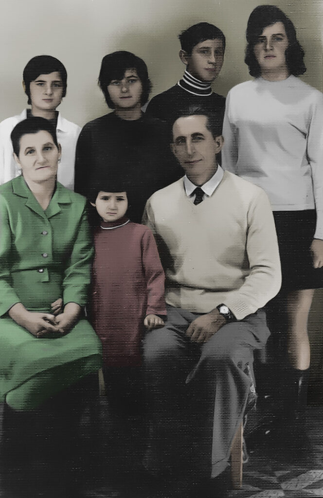 Jak odnowić stare zdjęcie? Rekonstrukcja fotografii w Photoshopie. – Biegun.Studio